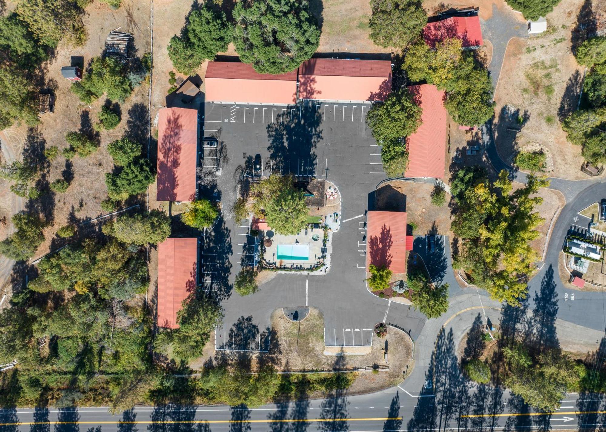 Yosemite Westgate Lodge Гроувланд Екстериор снимка